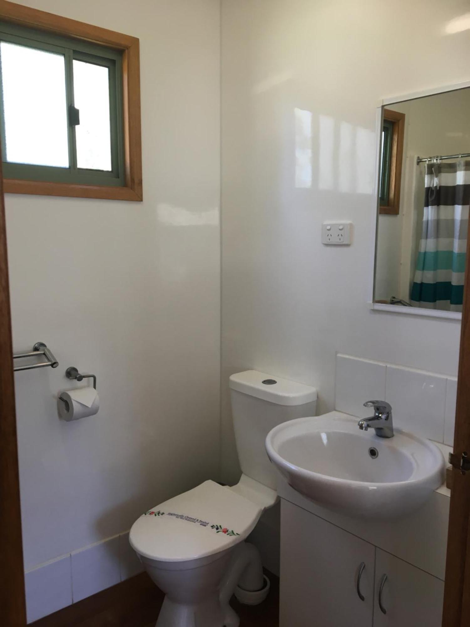 Murray River Hideaway Holiday Park Strathmerton Extérieur photo