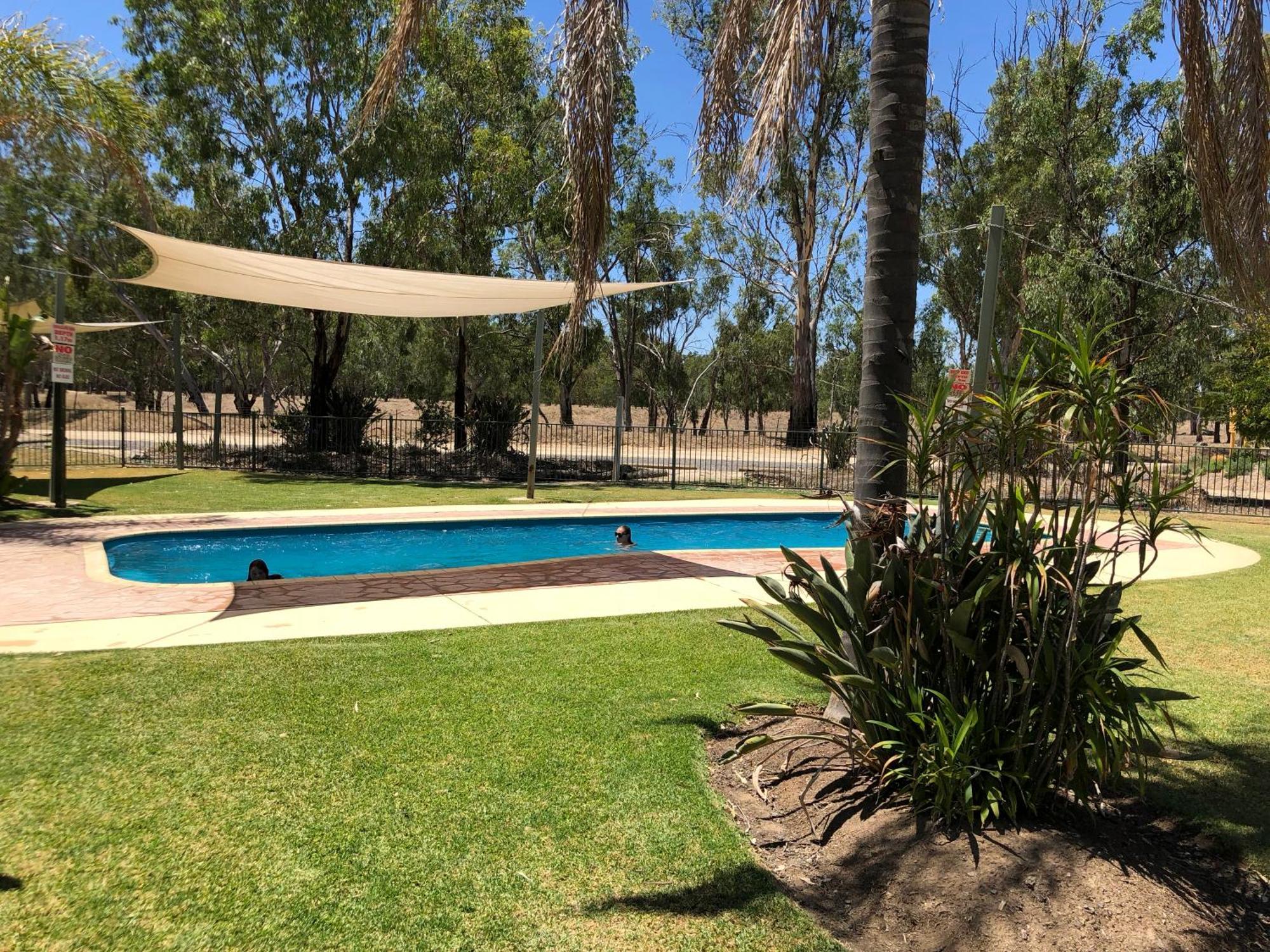 Murray River Hideaway Holiday Park Strathmerton Extérieur photo
